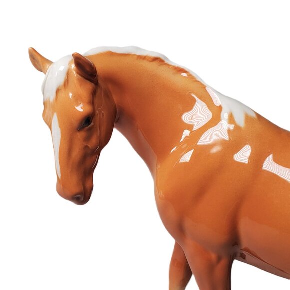 Vintage Beswick Mare – Palomino, Left Facing (Horse Model 976) - Picture 5 of 12